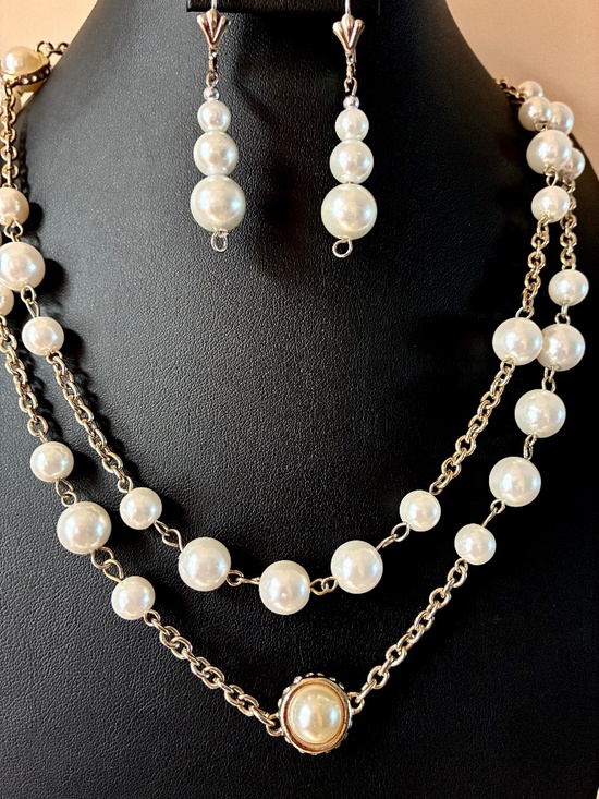 Ann Taylor Jewelry - Anne Taylor Layered Silver Tone Pearl Necklace + Earrings